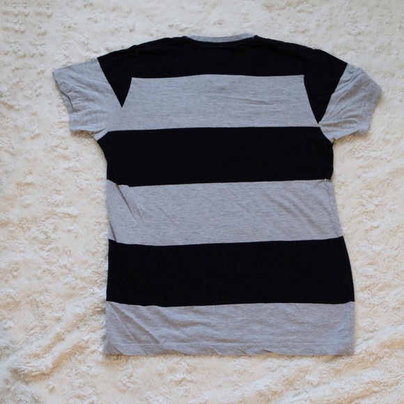 Division 55 Black/Gray Short Sleeved V-Neck Tee M - Picture 2 of 2